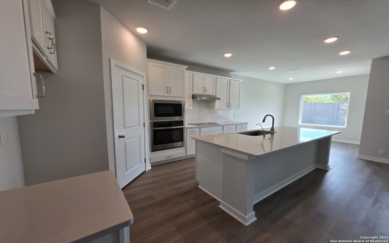 12808 Hill Plains Dr., Schertz, TX 78154, 3 Habitaciones Habitaciones , ,2 BañosBaños,Residential,En Venta,12808 Hill Plains Dr.,0,1919713