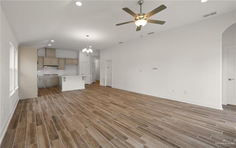 2206 Seagull Lane, Mission, TX 78572, 3 Habitaciones Habitaciones , ,2 BañosBaños,Residential,En Venta,2206 Seagull Lane,469615