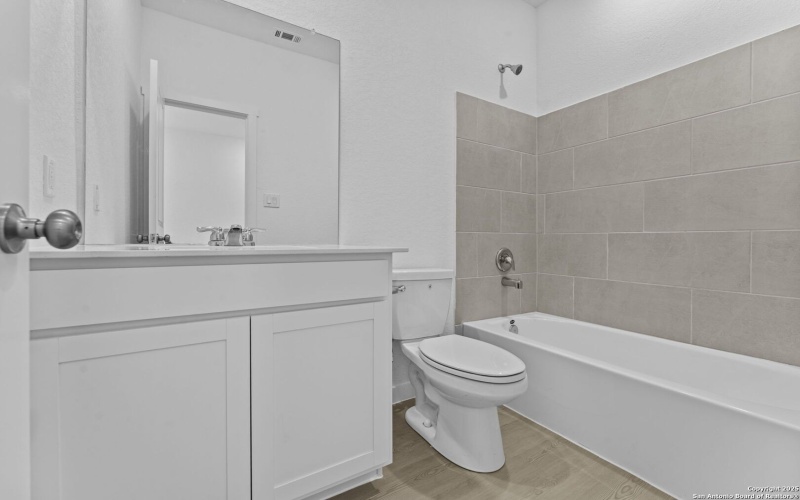 3820 Northaven, New Braunfels, TX 78132, 3 Habitaciones Habitaciones , ,2 BañosBaños,Residential,En Venta,3820 Northaven,0,1919766