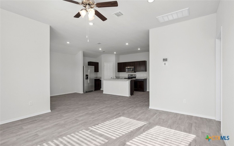 2717 Clarkson Drive, Temple, TX 76504, 4 Habitaciones Habitaciones , ,2 BañosBaños,Residential,En Venta,2717 Clarkson Drive,0,591497