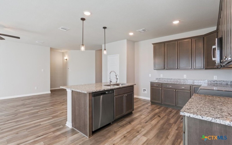 307 Appalachian Trail, Copperas Cove, TX 76522, 4 Bedrooms Bedrooms, ,2 BathroomsBathrooms,Residential,For Sale,307 Appalachian Trail,0,596196