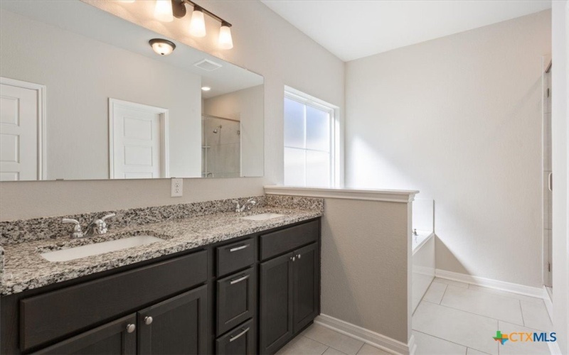 307 Appalachian Trail, Copperas Cove, TX 76522, 4 Bedrooms Bedrooms, ,2 BathroomsBathrooms,Residential,For Sale,307 Appalachian Trail,0,596196