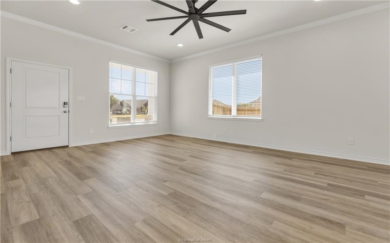 1919 Pinemont View Drive, Bryan, TX 77807, 3 Habitaciones Habitaciones , ,2 BañosBaños,Residential,En Venta,1919 Pinemont View Drive,0,25011438