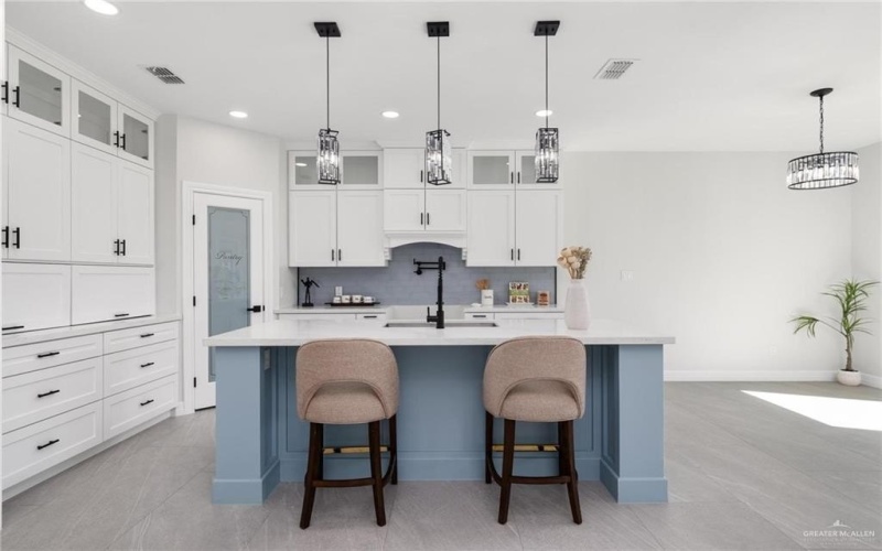 2309 Cardinal Drive, Weslaco, TX 78599, 3 Bedrooms Bedrooms, ,2 BathroomsBathrooms,Residential,For Sale,2309 Cardinal Drive,0,485934