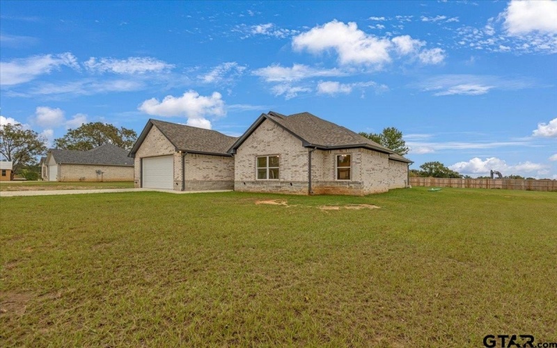 15335 CR 196, Tyler, TX 75703, 3 Bedrooms Bedrooms, ,2 BathroomsBathrooms,Residential,For Sale,15335 CR 196,0,25016029