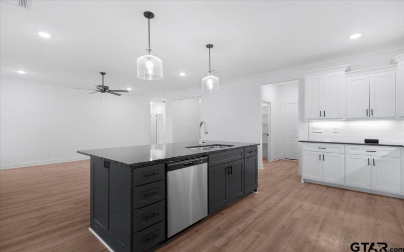 15335 CR 196, Tyler, TX 75703, 3 Bedrooms Bedrooms, ,2 BathroomsBathrooms,Residential,For Sale,15335 CR 196,0,25016029