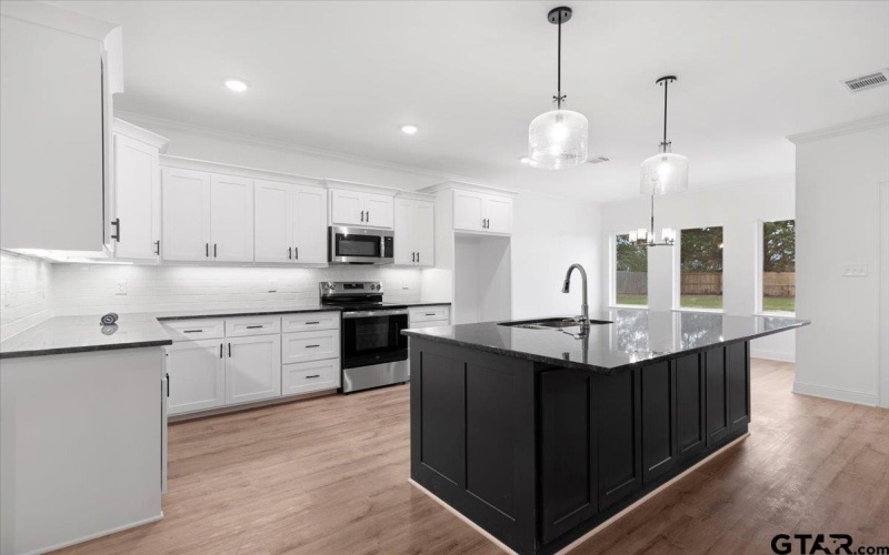 15335 CR 196, Tyler, TX 75703, 3 Bedrooms Bedrooms, ,2 BathroomsBathrooms,Residential,For Sale,15335 CR 196,0,25016029