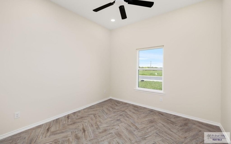 1702 ALYSSA DR, MERCEDES, TX 78570, 3 Habitaciones Habitaciones , ,2 BañosBaños,Residential,En Venta,1702 ALYSSA DR,0,29768862