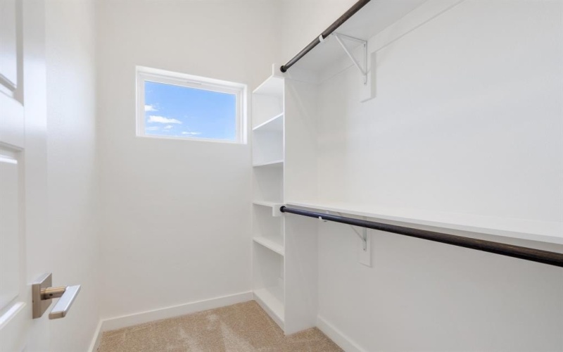 2105 Oak Haven Court, Garland, TX 75044, 4 Habitaciones Habitaciones , ,3 BañosBaños,Residential,En Venta,2105 Oak Haven Court,0,20969544