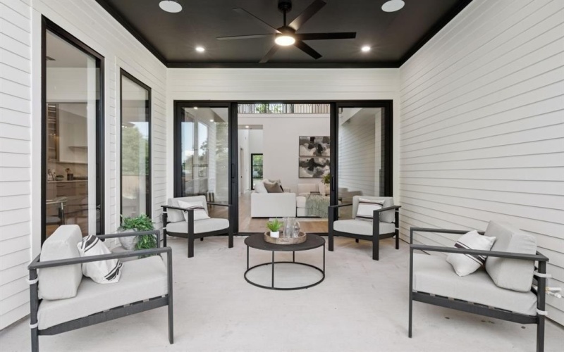 8922 San Benito Way, Dallas, TX 75218, 6 Habitaciones Habitaciones , ,6 BañosBaños,Residential,En Venta,8922 San Benito Way,0,21043955