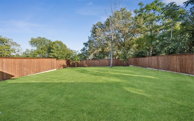 8922 San Benito Way, Dallas, TX 75218, 6 Habitaciones Habitaciones , ,6 BañosBaños,Residential,En Venta,8922 San Benito Way,0,21043955