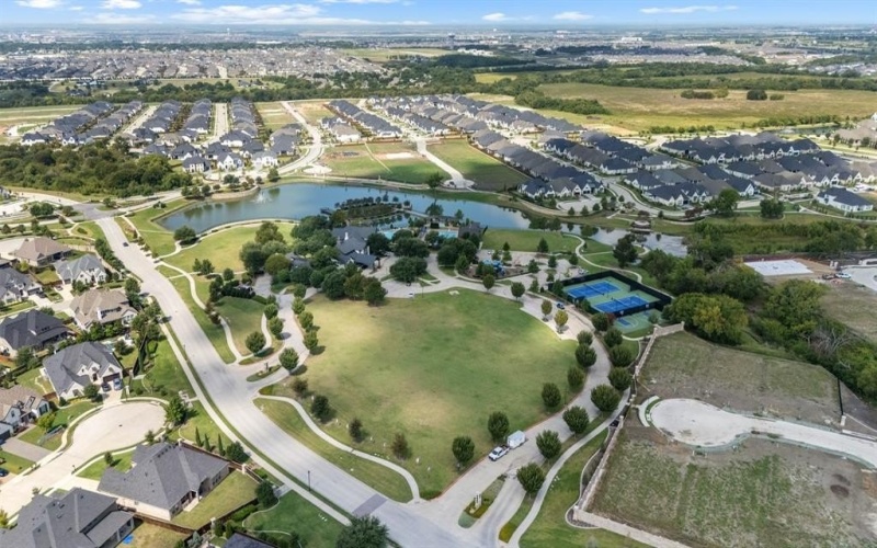 2301 Oaklawn Drive, Celina, TX 75009, 4 Bedrooms Bedrooms, ,5 BathroomsBathrooms,Residential,For Sale,2301 Oaklawn Drive,0,21050424