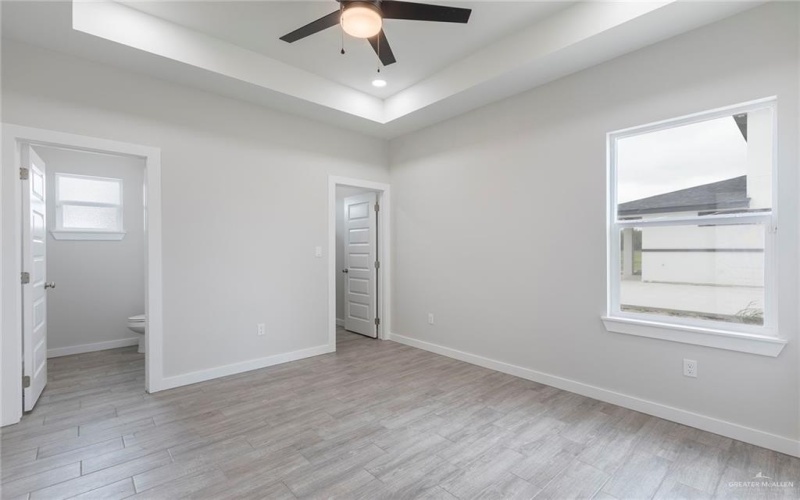 2831 Sienna Drive, Weslaco, TX 78599, 4 Bedrooms Bedrooms, ,2 BathroomsBathrooms,Residential,For Sale,2831 Sienna Drive,0,469636