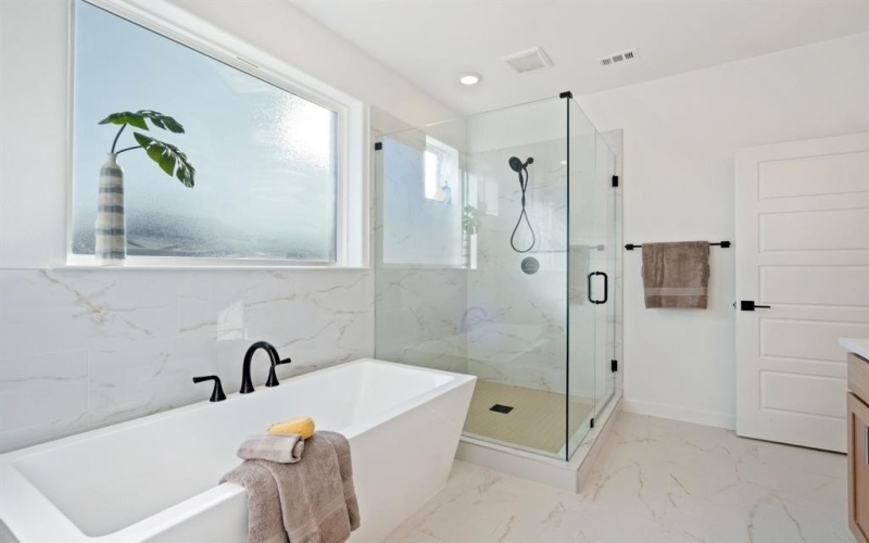 2129 Oak Haven Court, Garland, TX 75044, 4 Habitaciones Habitaciones , ,3 BañosBaños,Residential,En Venta,2129 Oak Haven Court,0,21054013