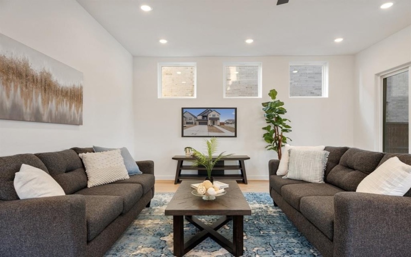 2129 Oak Haven Court, Garland, TX 75044, 4 Habitaciones Habitaciones , ,3 BañosBaños,Residential,En Venta,2129 Oak Haven Court,0,21054013