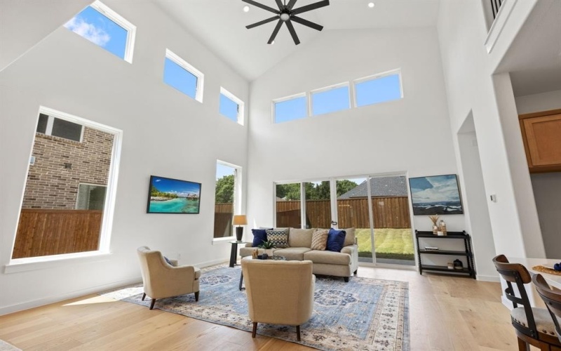 2138 Oak Haven Court, Garland, TX 75044, 4 Habitaciones Habitaciones , ,3 BañosBaños,Residential,En Venta,2138 Oak Haven Court,0,21054018