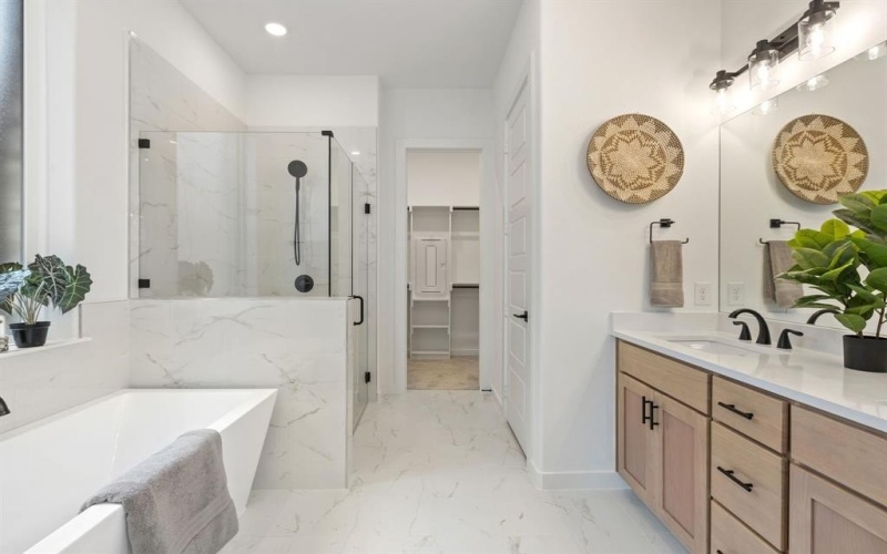 2138 Oak Haven Court, Garland, TX 75044, 4 Habitaciones Habitaciones , ,3 BañosBaños,Residential,En Venta,2138 Oak Haven Court,0,21054018