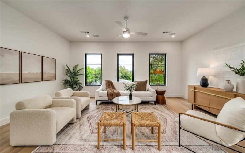 8815 San Leandro Drive, Dallas, TX 75218, 6 Habitaciones Habitaciones , ,6 BañosBaños,Residential,En Venta,8815 San Leandro Drive,0,21072904