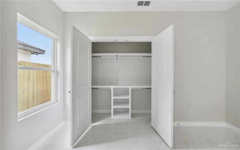 1116 E Boxwood Avenue, San Juan, TX 78589, 3 Bedrooms Bedrooms, ,2 BathroomsBathrooms,Residential,For Sale,1116 E Boxwood Avenue,470255