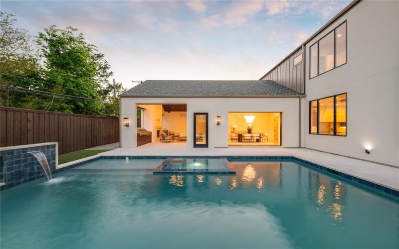 6814 Glendora, Dallas, TX 75230, 5 Habitaciones Habitaciones , ,7 BañosBaños,Residential,En Venta,6814 Glendora,0,21076477