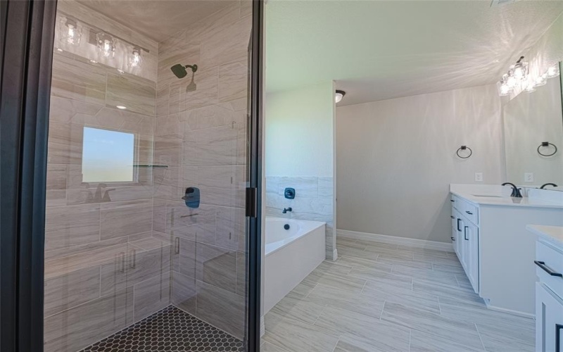 1321 Red Rock Road, Hewitt, TX 76643, 4 Habitaciones Habitaciones , ,3 BañosBaños,Residential,En Venta,1321 Red Rock Road,0,21082940