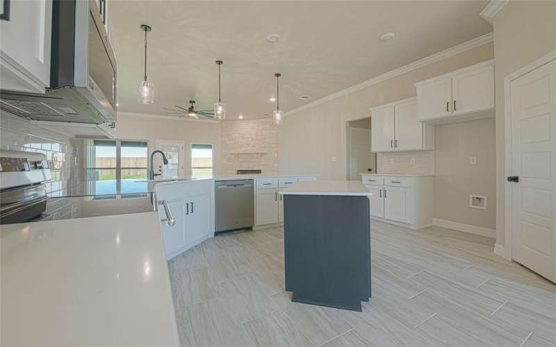 1321 Red Rock Road, Hewitt, TX 76643, 4 Habitaciones Habitaciones , ,3 BañosBaños,Residential,En Venta,1321 Red Rock Road,0,21082940