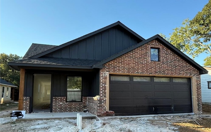 4944 Dunbar Street, Fort Worth, TX 76105, 4 Bedrooms Bedrooms, ,2 BathroomsBathrooms,Residential,For Sale,4944 Dunbar Street,0,21089374