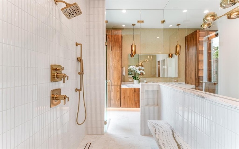 10142 Coppedge, Dallas, TX 75229, 5 Bedrooms Bedrooms, ,6 BathroomsBathrooms,Residential,For Sale,10142 Coppedge,0,21089709