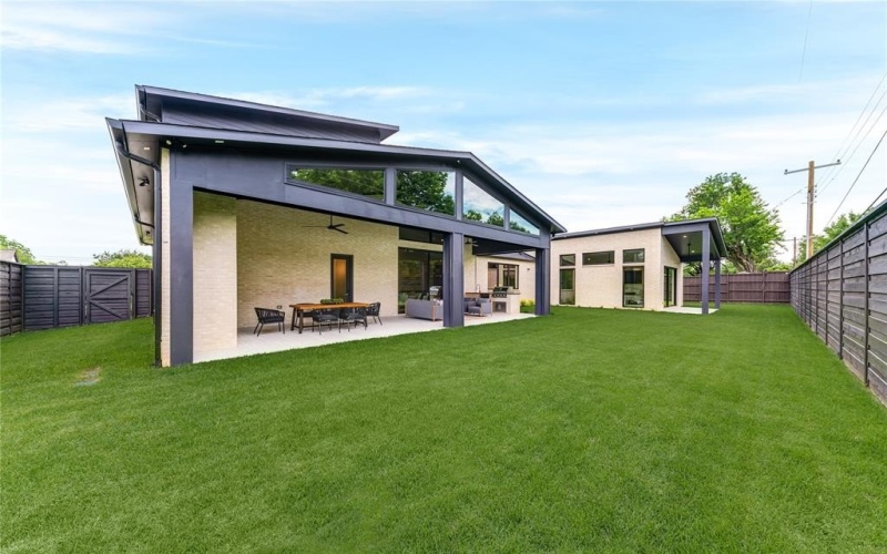 10142 Coppedge, Dallas, TX 75229, 5 Bedrooms Bedrooms, ,6 BathroomsBathrooms,Residential,For Sale,10142 Coppedge,0,21089709