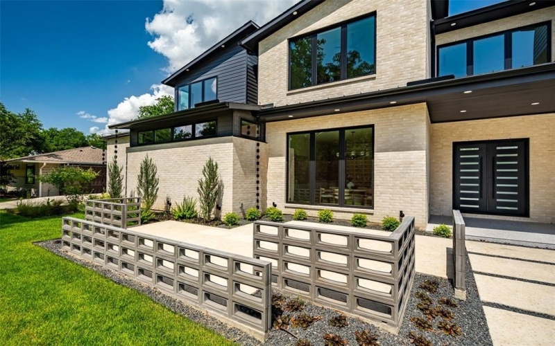 10142 Coppedge, Dallas, TX 75229, 5 Bedrooms Bedrooms, ,6 BathroomsBathrooms,Residential,For Sale,10142 Coppedge,0,21089709