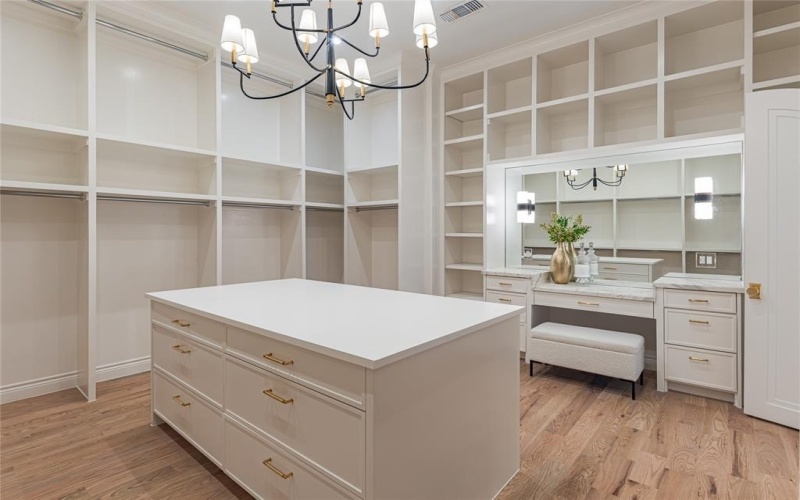 5938 Williamstown, Dallas, TX 75230, 5 Habitaciones Habitaciones , ,6 BañosBaños,Residential,En Venta,5938 Williamstown,0,21093692