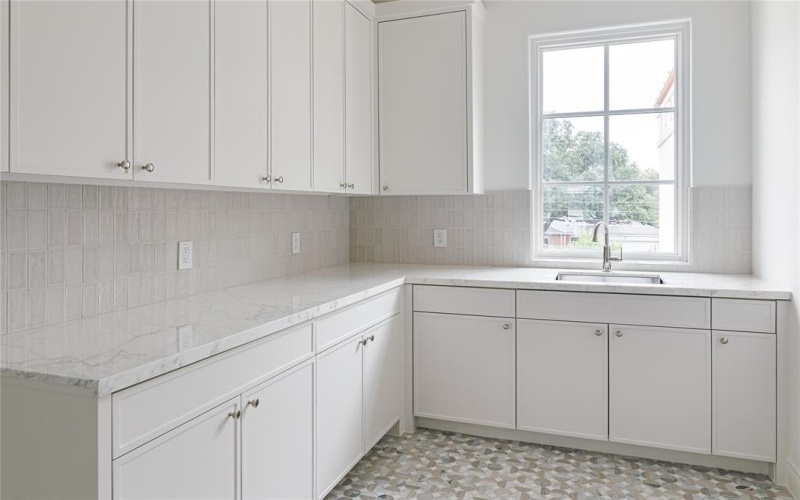 5938 Williamstown, Dallas, TX 75230, 5 Habitaciones Habitaciones , ,6 BañosBaños,Residential,En Venta,5938 Williamstown,0,21093692