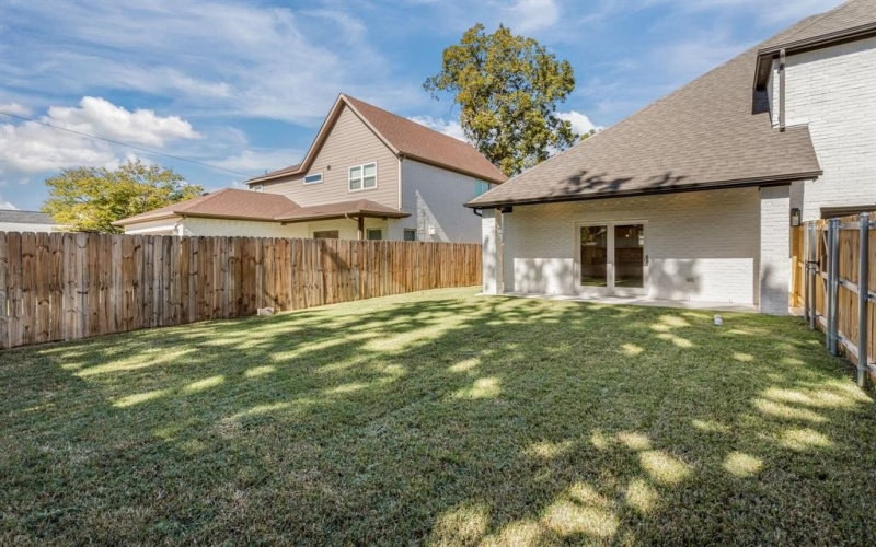 5849 Lyle Street, Westworth Village, TX 76114, 4 Bedrooms Bedrooms, ,2 BathroomsBathrooms,Residential,For Sale,5849 Lyle Street,0,21098054