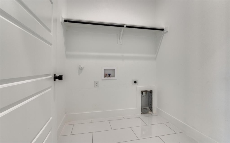 2827 Grafton Avenue, Dallas, TX 75211, 4 Habitaciones Habitaciones , ,3 BañosBaños,Residential,En Venta,2827 Grafton Avenue,0,21098476