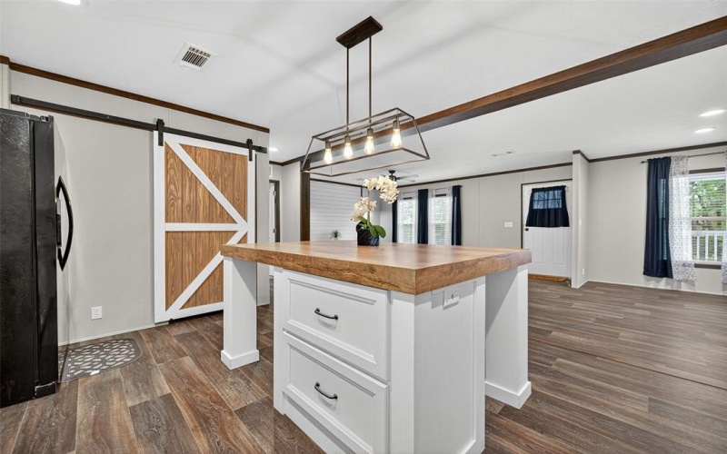 551 Loan Oak Drive, Oakhurst, TX 77359, 3 Habitaciones Habitaciones , ,2 BañosBaños,Residential,En Venta,551 Loan Oak Drive,0,21099514