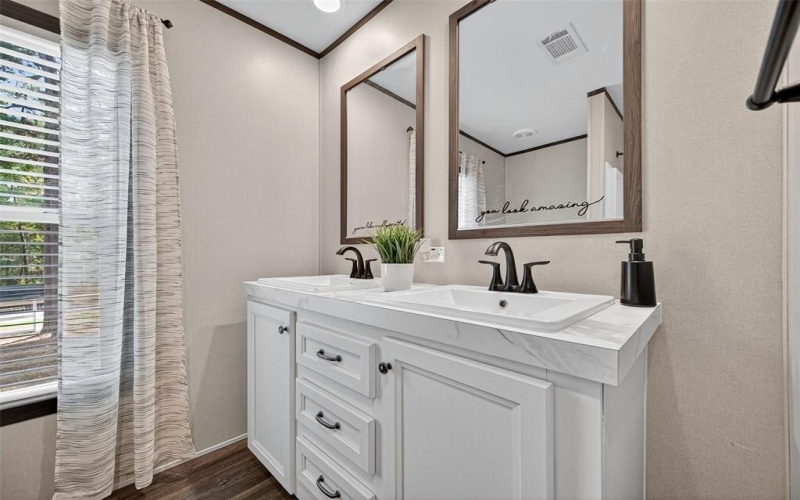 551 Loan Oak Drive, Oakhurst, TX 77359, 3 Habitaciones Habitaciones , ,2 BañosBaños,Residential,En Venta,551 Loan Oak Drive,0,21099514