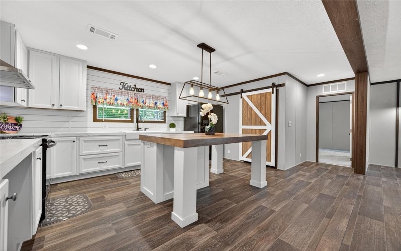 551 Loan Oak Drive, Oakhurst, TX 77359, 3 Habitaciones Habitaciones , ,2 BañosBaños,Residential,En Venta,551 Loan Oak Drive,0,21099514