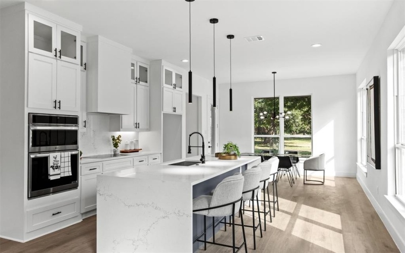 524 S Delaware Street, Irving, TX 75060, 4 Bedrooms Bedrooms, ,3 BathroomsBathrooms,Residential,For Sale,524 S Delaware Street,0,21100662