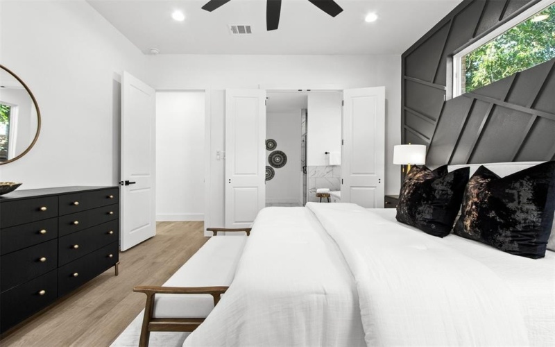 524 S Delaware Street, Irving, TX 75060, 4 Bedrooms Bedrooms, ,3 BathroomsBathrooms,Residential,For Sale,524 S Delaware Street,0,21100662