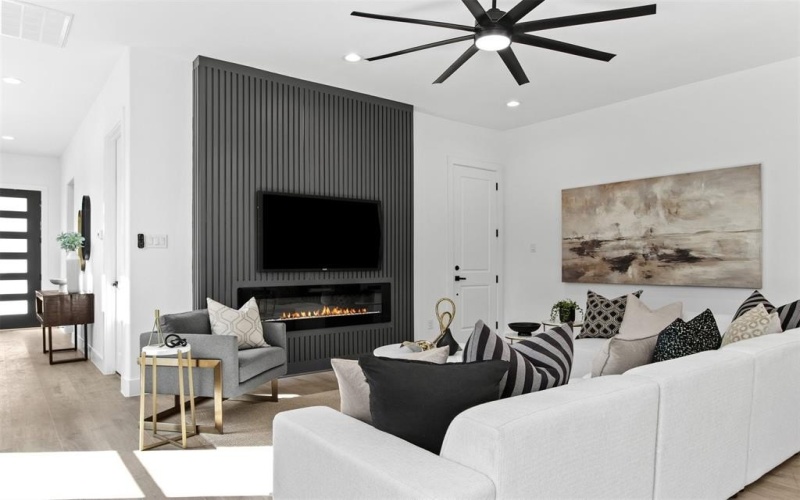 524 S Delaware Street, Irving, TX 75060, 4 Bedrooms Bedrooms, ,3 BathroomsBathrooms,Residential,For Sale,524 S Delaware Street,0,21100662