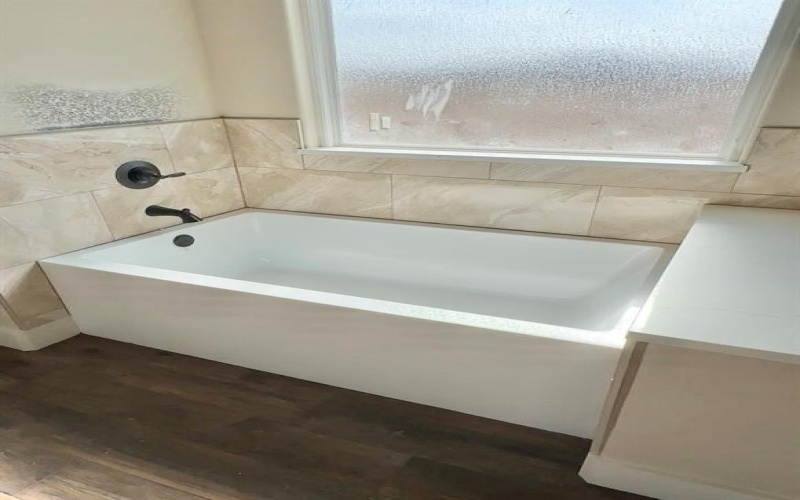 2000 Collin Street, Weatherford, TX 76085, 3 Bedrooms Bedrooms, ,2 BathroomsBathrooms,Residential,For Sale,2000 Collin Street,0,21100743