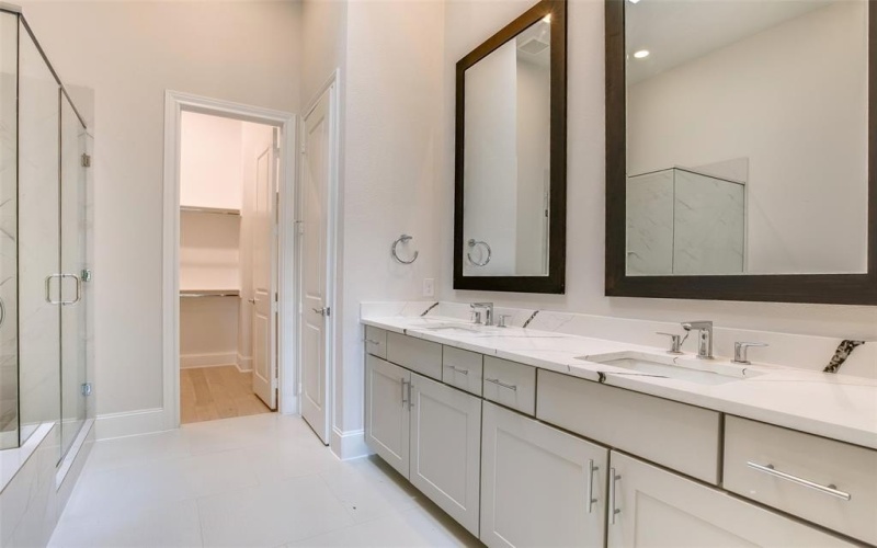 1472 N Avenue, Plano, TX 75074, 3 Bedrooms Bedrooms, ,2 BathroomsBathrooms,Residential,For Sale,1472 N Avenue,0,21100747