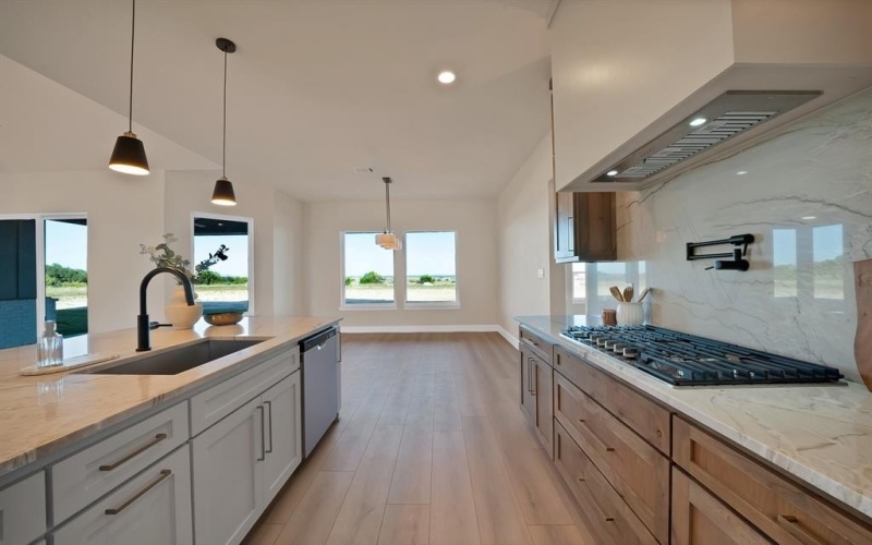 1023 Kingsley Court, Weatherford, TX 76087, 4 Bedrooms Bedrooms, ,3 BathroomsBathrooms,Residential,For Sale,1023 Kingsley Court,0,21100754