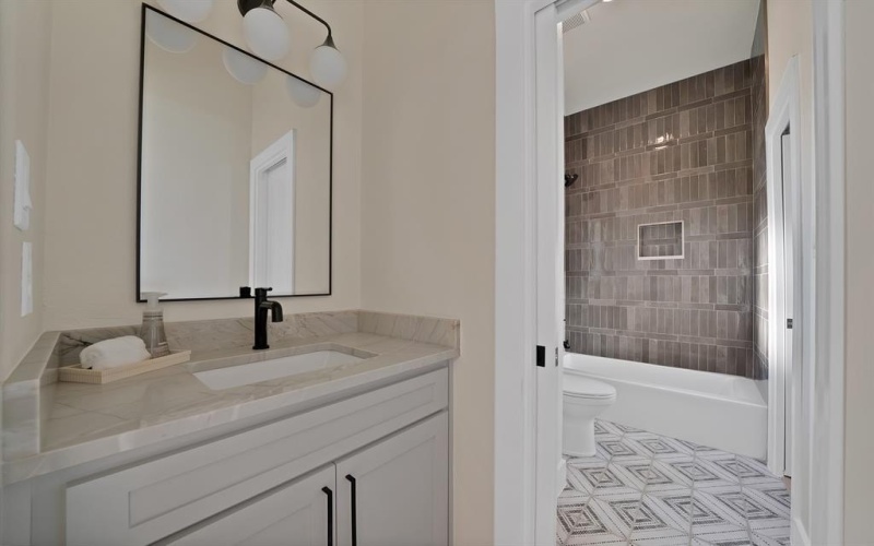 1023 Kingsley Court, Weatherford, TX 76087, 4 Bedrooms Bedrooms, ,3 BathroomsBathrooms,Residential,For Sale,1023 Kingsley Court,0,21100754