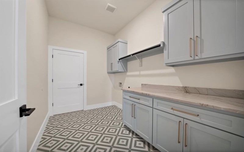 1023 Kingsley Court, Weatherford, TX 76087, 4 Bedrooms Bedrooms, ,3 BathroomsBathrooms,Residential,For Sale,1023 Kingsley Court,0,21100754