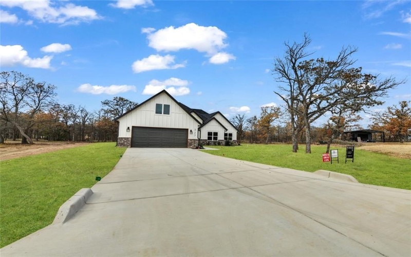327 Rita Ridge Court, Millsap, TX 76066, 4 Bedrooms Bedrooms, ,2 BathroomsBathrooms,Residential,For Sale,327 Rita Ridge Court,0,21100897