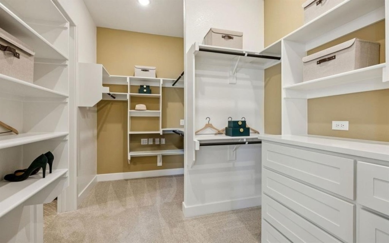 9484 Basket Grass Lane, Frisco, TX 75070, 4 Bedrooms Bedrooms, ,5 BathroomsBathrooms,Residential,For Sale,9484 Basket Grass Lane,0,21100915