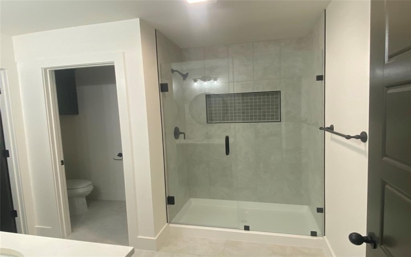 4300 Hummingbird Drive, Sherman, TX 75092, 4 Habitaciones Habitaciones , ,2 BañosBaños,Residential,En Venta,4300 Hummingbird Drive,0,21100936