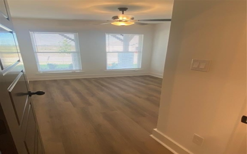 4300 Hummingbird Drive, Sherman, TX 75092, 4 Habitaciones Habitaciones , ,2 BañosBaños,Residential,En Venta,4300 Hummingbird Drive,0,21100936