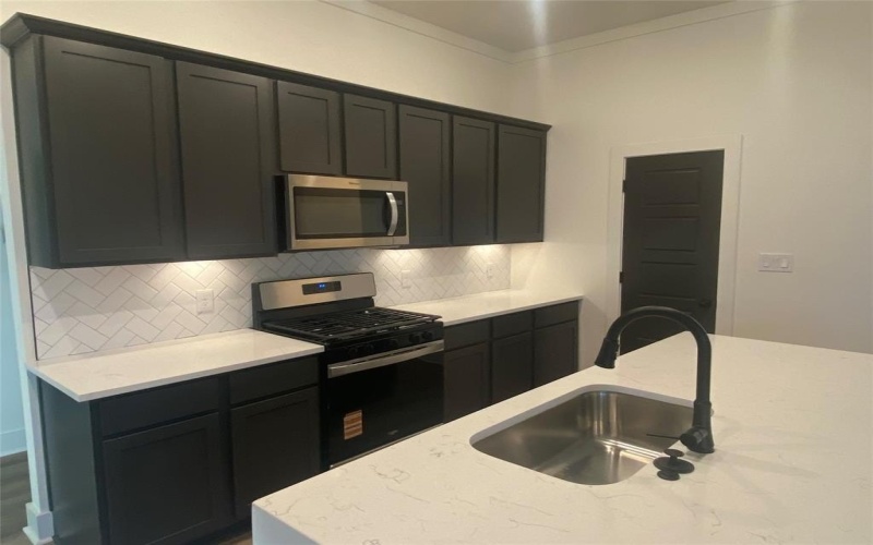 4300 Hummingbird Drive, Sherman, TX 75092, 4 Habitaciones Habitaciones , ,2 BañosBaños,Residential,En Venta,4300 Hummingbird Drive,0,21100936